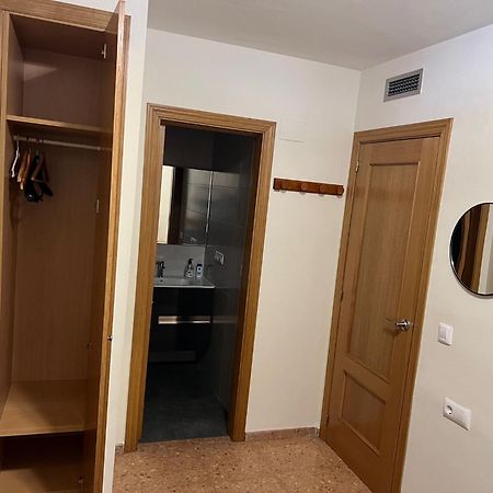 Ferienwohnung Habitacion Doble Con Bano Privado Valencia Exterior foto