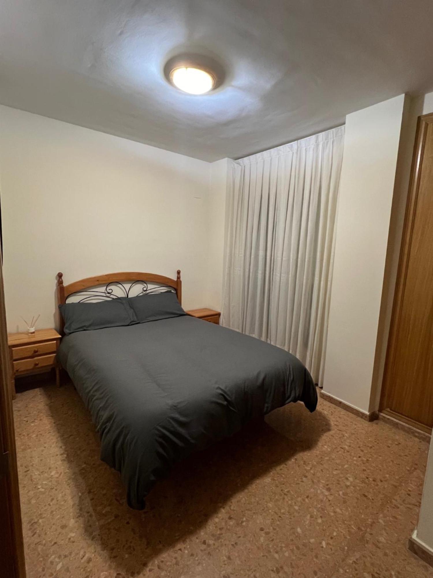 Ferienwohnung Habitacion Doble Con Bano Privado Valencia Exterior foto